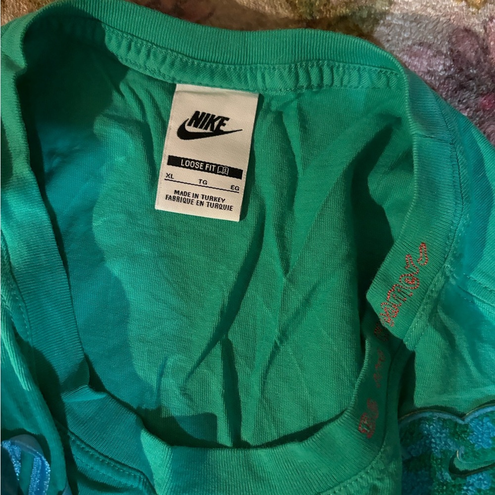 Nike Women's Teal Graphic Tee - Picture 3 of 3